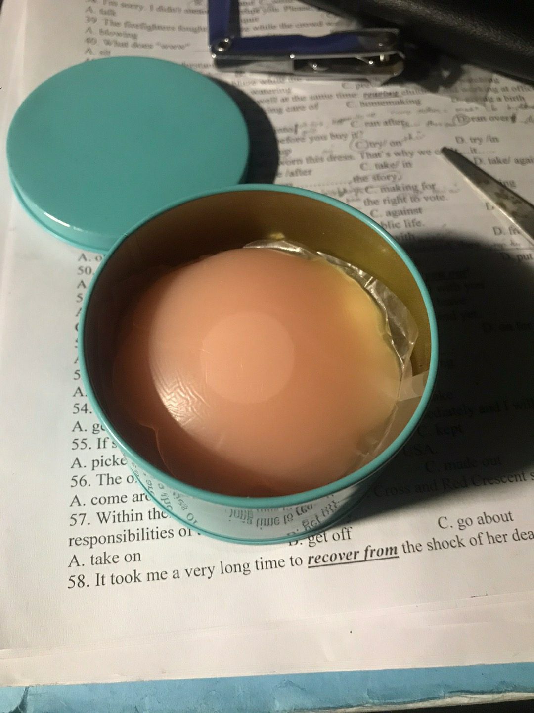 shop chuẩn bị hàng nhanh, chata lượng miếng dán tốt, nên mua nhé shop chuẩn bị hàng nhanh, chata lượng miếng dán tốt, nên mua nhé