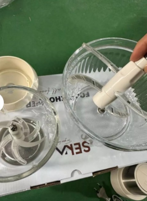 Máy êm lắm mọi người ơi. Mình *** thử chạy êm lắm nha. Thích thiệt luôn. Để mua thêm cái nữa cho mẹ chồng. Shop giao hàng siêu nhanh luôn. Nên mua nhé mọi người.