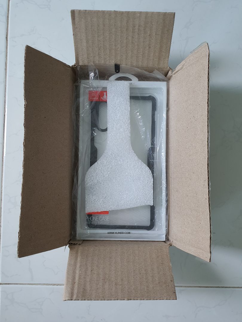 Sản phẩm như hình, ốp chắc chắn, giao hàng nhanh hơn dự kiến