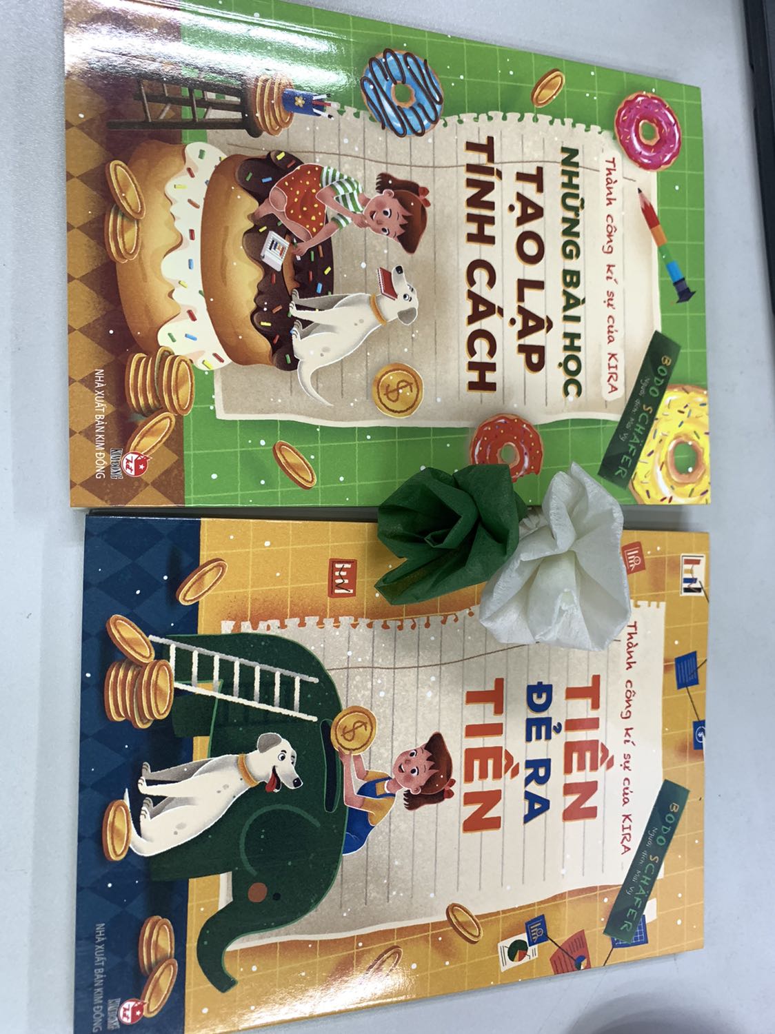 Giáo dục tài chính từ sớm là điều cực kỳ cần thiết. Và đây là quyển sách rất hữu ích cho việc giáo dục tài chính cho con trẻ!