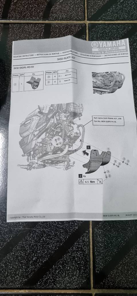 Hàng chính hãng ,chất lượng hoàn thiện rất tốt nhôm rất cứng cáp bảo vệ máy xe ko bị đất đá văng lên