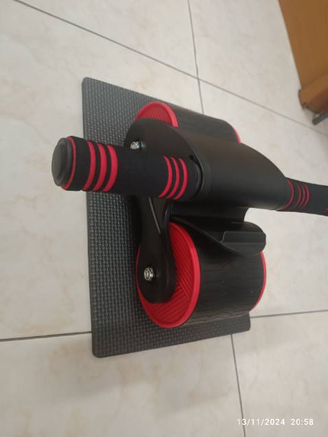 Cầm chắc tay 
Chống ồn thật 
Có tự động đẩy trở về như dây cót vậy
Nhưng không có hướng dẫn sử dụng bằng tiếng Việt, chỉ có tiếng Anh
Đóng gói chắc chắn và giao hàng  rất nhanh free ship 11.11