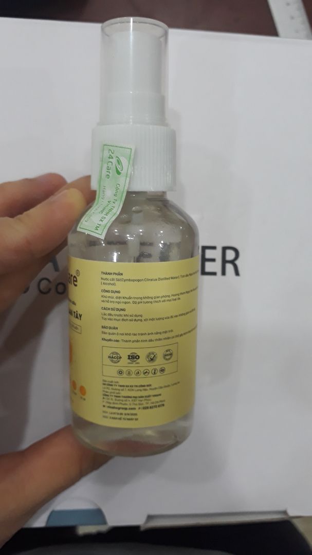 Lần đầu nghe đến loài hoa này nên mua thử, thơm thực sự, như mùi nước hoa ak mà rất tự nhiên nha chắc do làm từ tinh dầu nguyên chất nên nó vậy. Ưng quá ưng. Cảm ơn shop nha!