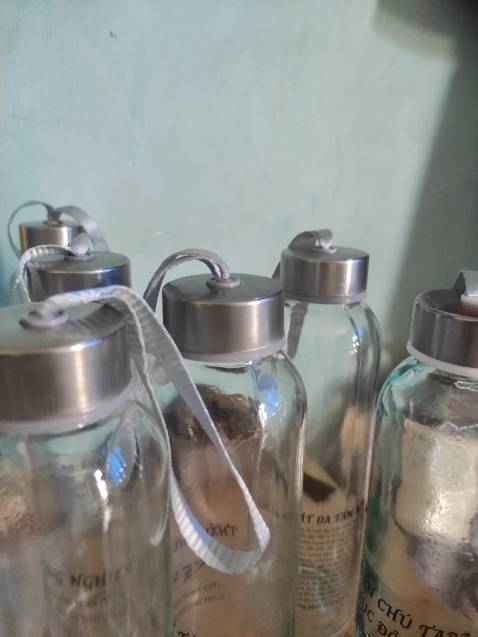 sản phẩm nói chung tiền nào của nấy...cug ok nhưng khá mùi...nhưng cơ bản giá này như v là đúng r ^^