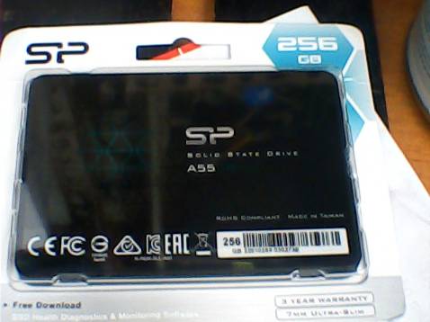 Giao đúng hẹn . Hàng mới , còn nguyên seal . Độ bền chờ thời gian trả lời , nhưng bảo hàng chính hảng 3 năm là ok rồi 
! Giao đúng hẹn . Hàng mới , còn nguyên seal . Độ bền chờ thời gian trả lời , nhưng bảo hàng chính hảng 3 năm là ok rồi 
!