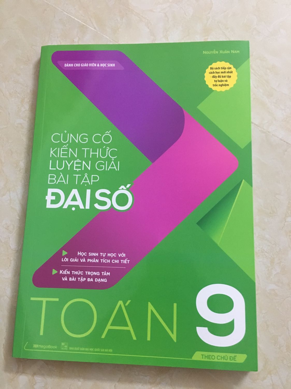 Sách cx tạm ổn hợp vs bạn nào mới bắt đầu