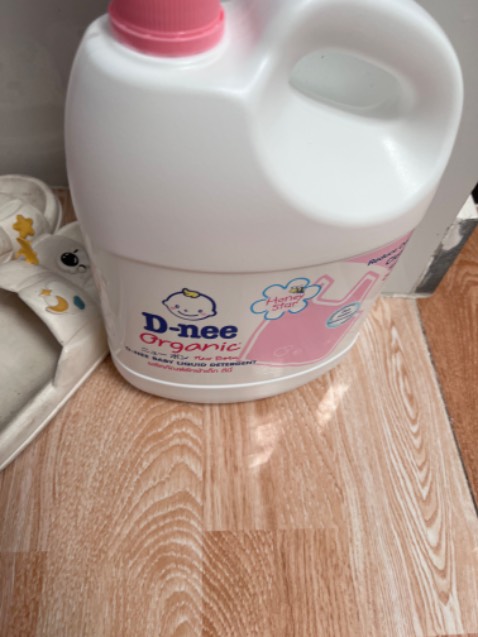 Thơm lắm nha, mà sao mình thích màu xanh lá cây hơn Thơm lắm nha, mà sao mình thích màu xanh lá cây hơn