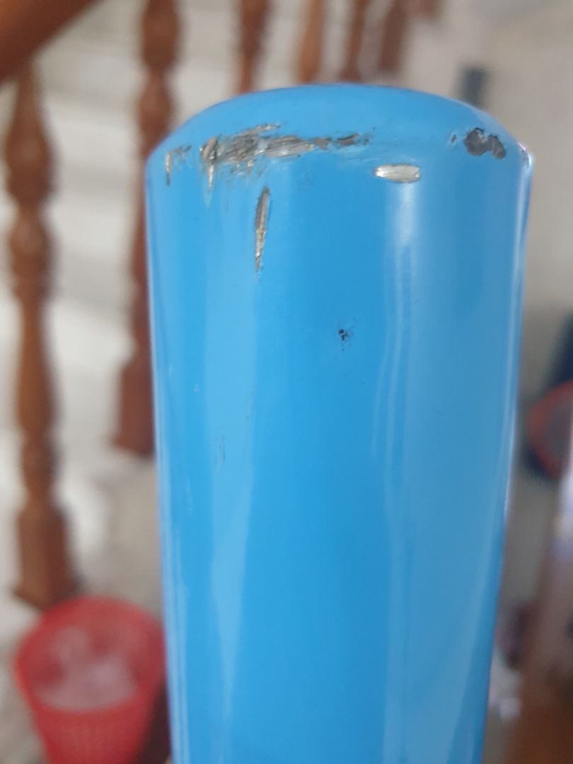 sản phẩm trầy xướt rất nhiều,bao bị rách, không hài lòng về chất lượng sản phẩm,  không muốn mở gói khi thấy bên ngoài như thế này sản phẩm trầy xướt rất nhiều,bao bị rách, không hài lòng về chất lượng sản phẩm,  không muốn mở gói khi thấy bên ngoài như thế này