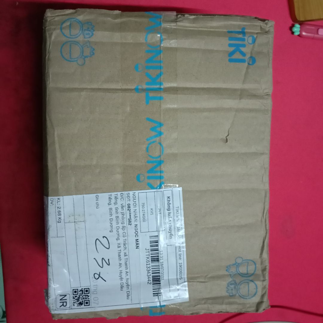 Tập này cũng vẫn rất hay. Thích sự liên kết giữa các tập quá. Các nhân vật được bà cứu rỗi đều không quên ơn của bà (đặc biệt là chú ăn trộm). Ấn tượng thứ hai là về chương 61 cách bà răn dạy cậu nhóc kia, coi như học hỏi được chút kinh nghiệm haha. 

Điểm trừ duy nhất và lớn nhất là không có card nha, thực sự rất rất rất rất thất vọng