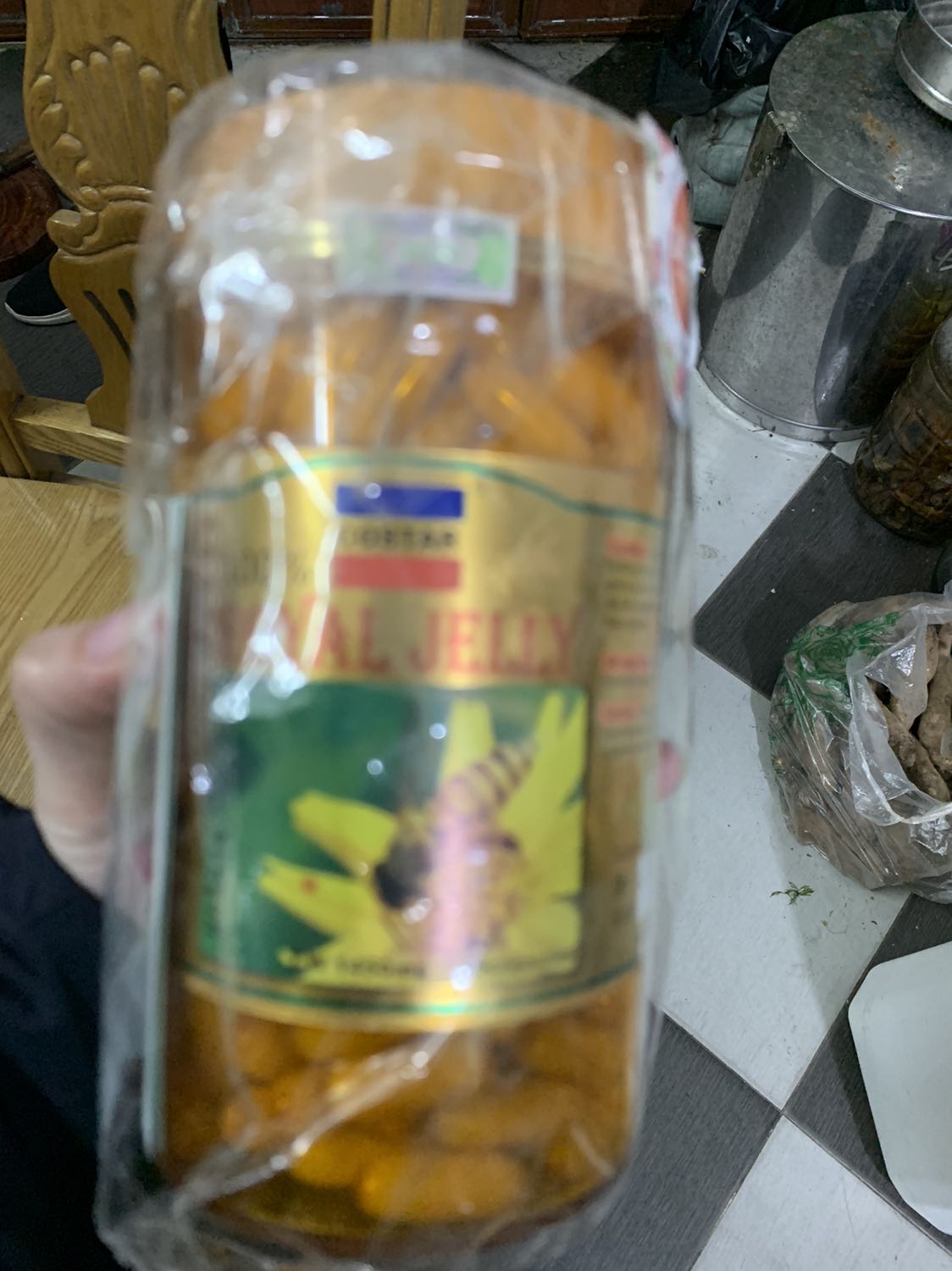 Ship hàng rất nhanh. Chưa sử dụng nhưng cho shop 5 sao, shop còn tặng kèm thiệp nữa