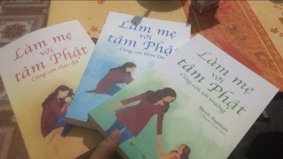 sách rất rất đẹp, từ nội dùng đến hình thức, cảm ơn Tiki rất nhiều