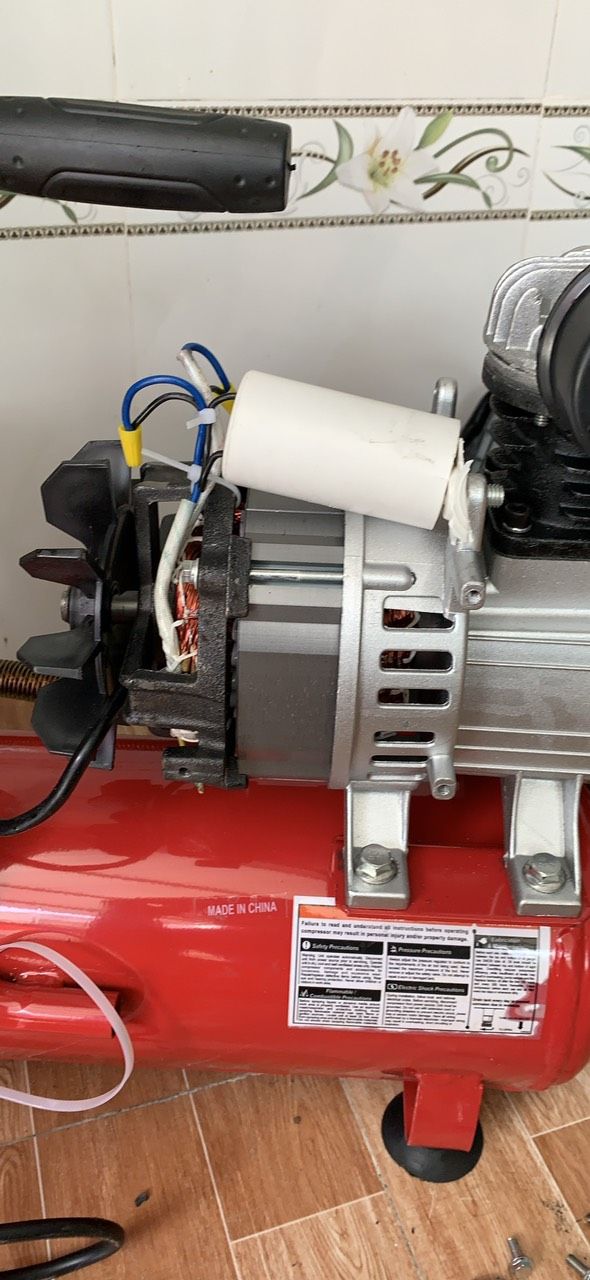 máy có lỗi trong quá trình lắp đặt cũng như vận chuyển.