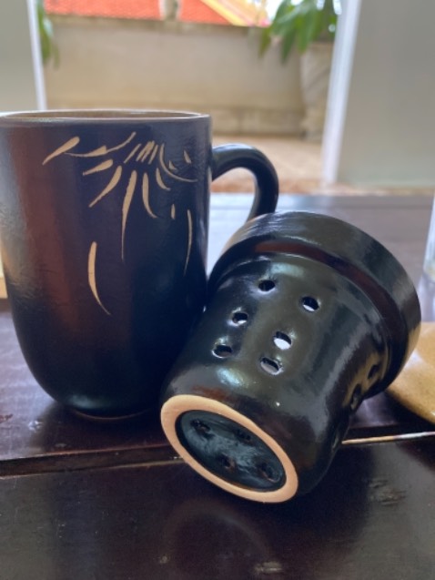 Đã đưa không đúng sản phẩm tôi đặt mua,gọi đến Tiki thì không nghe máy