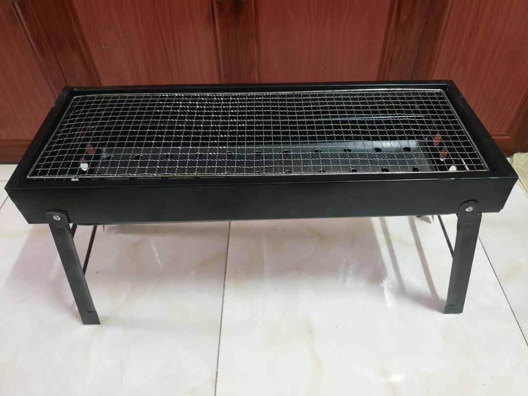 Bếp nướng rất chắc chắn, loại dài nướng được khá nhiều đồ, nhà mình tổ chức BBQ ngoài trời quá ưng luôn. 5* cho chất lượng ^^