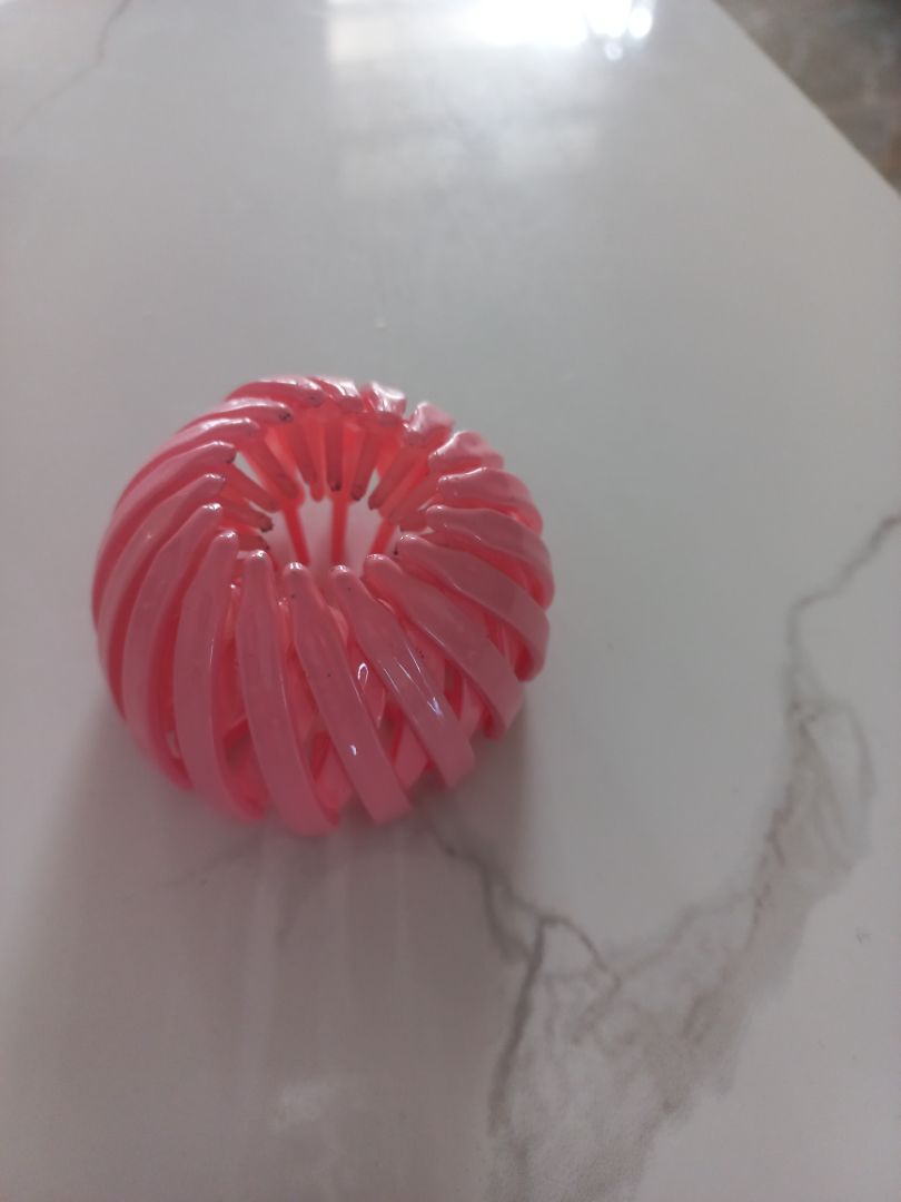 xinh. Có nhược điểm là dính bụi vào răng là hơi khó vệ sinh xinh. Có nhược điểm là dính bụi vào răng là hơi khó vệ sinh