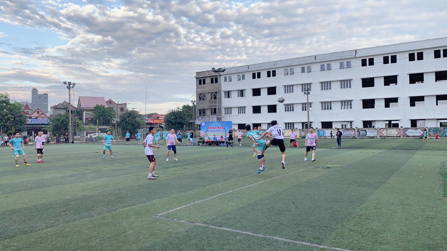 Giá rẻ, hợp túi tiền. Tập gym hỗ trợ cổ tay tốt. Khá là ưng và đặt 5 cặp cho đội bạn tập cùng Giá rẻ, hợp túi tiền. Tập gym hỗ trợ cổ tay tốt. Khá là ưng và đặt 5 cặp cho đội bạn tập cùng