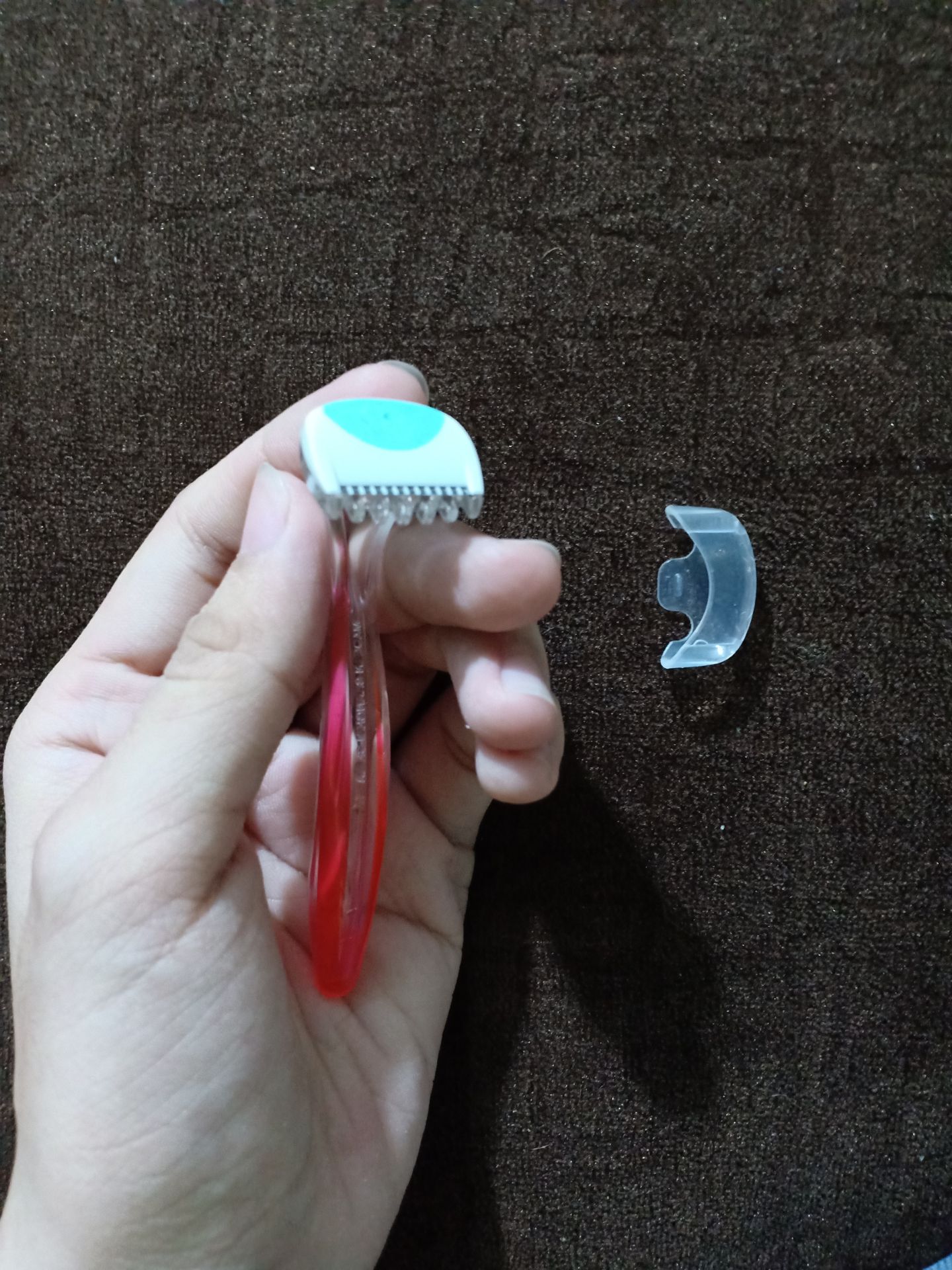 Sản phẩm nhỏ gọn tiện lợi, dễ sử dụng, dùng rất tốt. Sản phẩm nhỏ gọn tiện lợi, dễ sử dụng, dùng rất tốt.