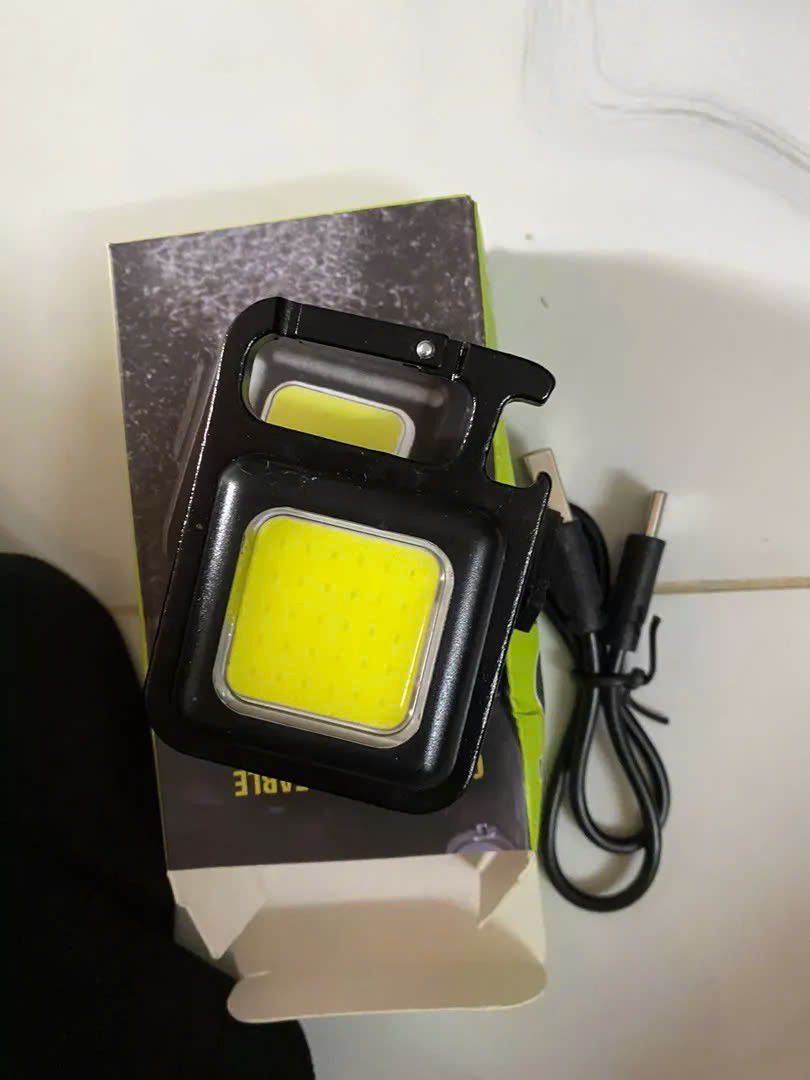 Rất tiện ích , ánh sáng tốt . Giao hàng nhanh chóng chấm 5 sao