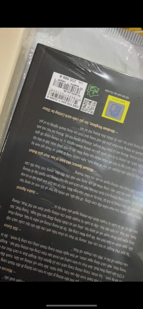 Sách đóng gói tốt, ship thân thiện. Giao hoả tốc free (trộm vía may quá(m). Cảm ơn Tiki