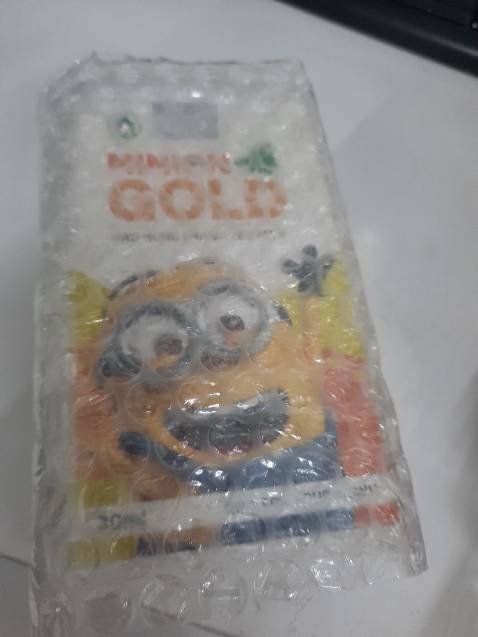 Sp đóng gói ổn  nhưng cái bình tặng như là hàng cũ đã qua sử dụng rồi á  thà ko tặng, nếu đặng tặng thì nên tôn trọng khách hàng....