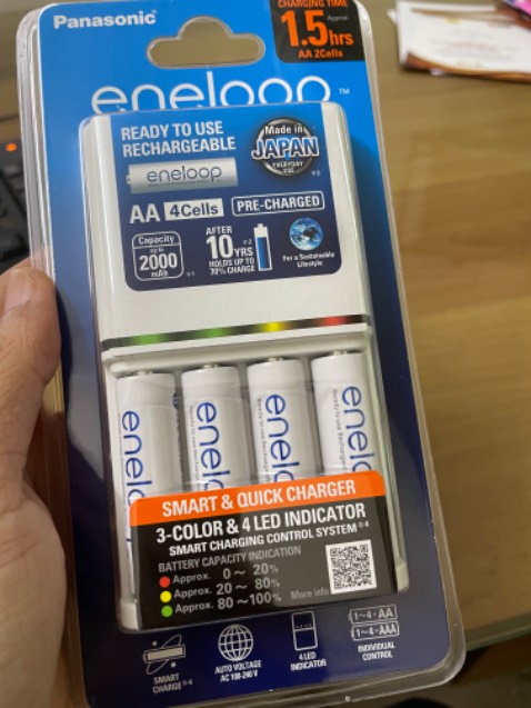 Giao hàng nhanh, đúng hẹn. Sản phẩm nguyên vẹn, cảm nhận ban đầu rất ổn.