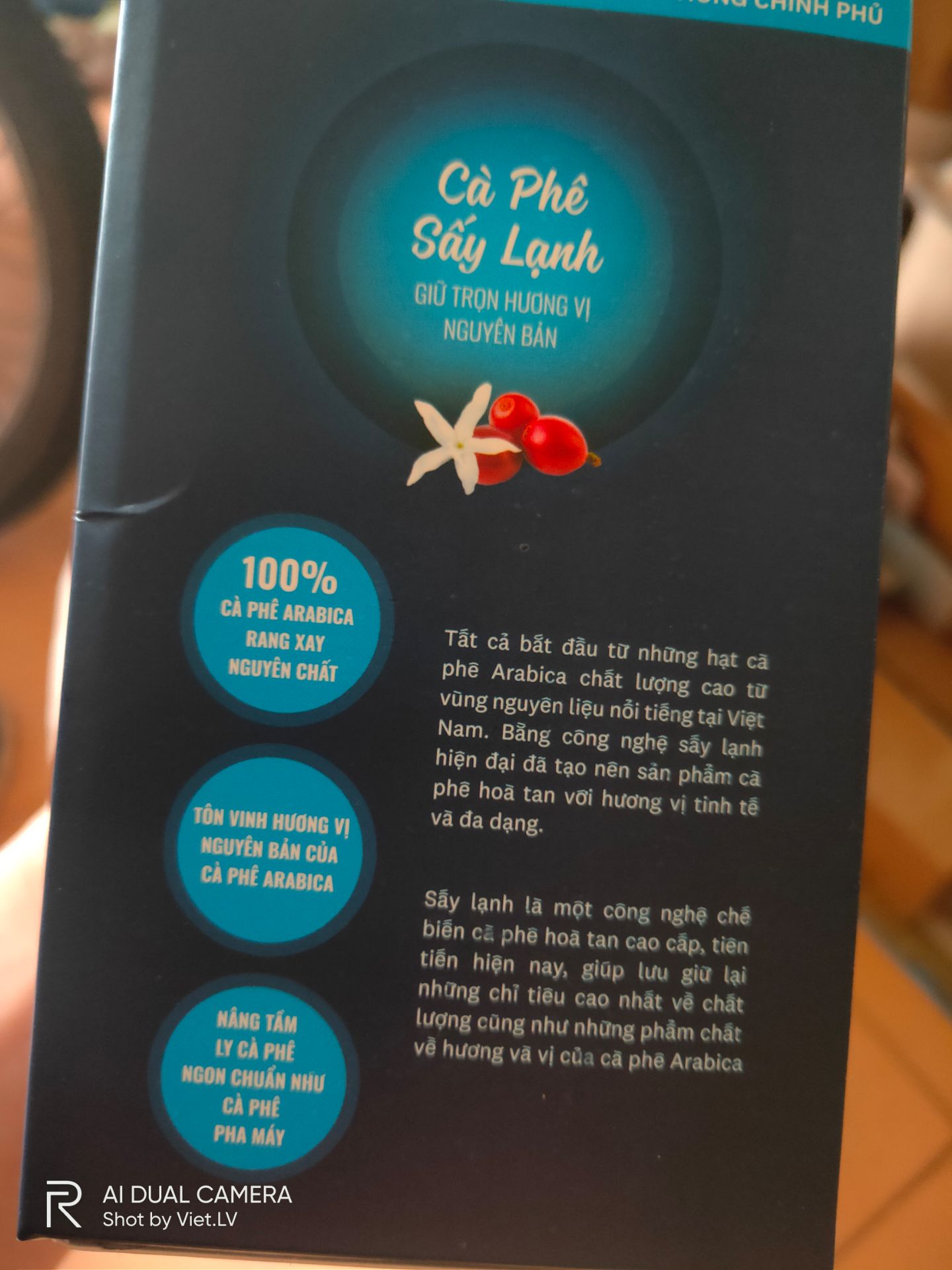 sản phẩm ok đấy các bạn. ngon hơn mấy cafe hoà tan công nghiệp mùi hương liệu nhiều. nhưng nsx nên thêm lượng cf để đậm đà hơn nhé