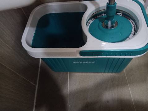 Sản phẩm chất lượng rất tốt luôn ạ. Chắc chắn, mà chất liệu cũng bền nữa. Giá thì quá tốt so với sản phẩm luôn. Mà mọi người nếu mua thử để ý giá cả xem sao nha, vì lúc mình mua sản phẩm này là không phải flash sale. Nhưng khi mình thấy flash sale thì giá sp lại có vẻ tăng lên so bới ban đầu. Nên mọi người chú ý giá như thế nào cho tốt nha. Mình cũng cảm ơn Shop ạ