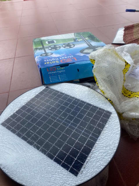 Add xem lại giúp mình cái đèn