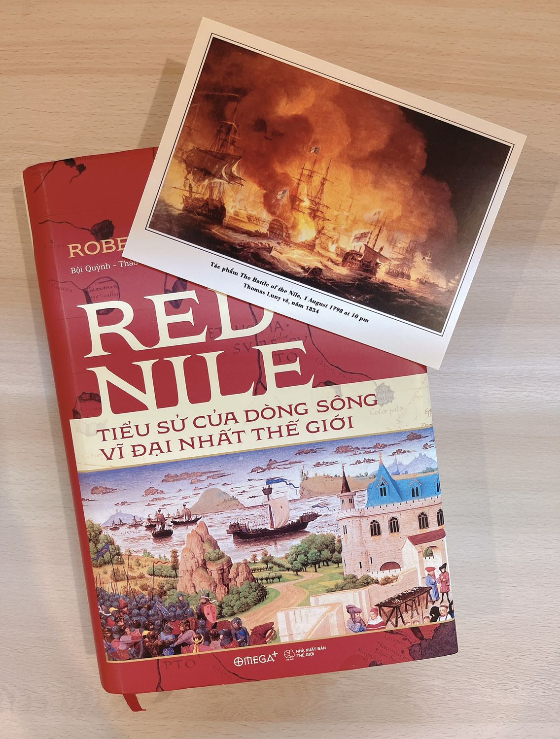 Giao hàng nhanh, sách đẹp, nhưng hơi dơ ở trên đầu nên cho 4 sao thôi nhé