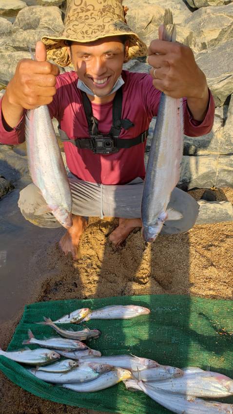 Sản phẩm đúng với ảnh , không bị gì .Nói chung ok