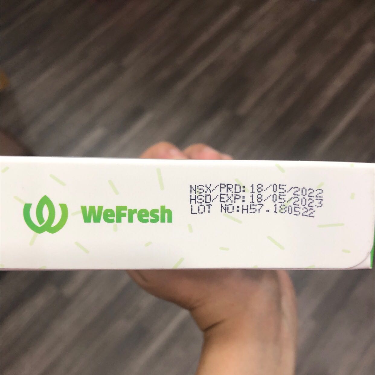 Bột cần tây rất thơm, dễ uống, dễ pha, gói nhỏ tiện dụng. Còn tác dụng như thế nào thì trên mạng có rất nhiều bài nói về công dụng của cần tây rồi. Sử dụng lâu dài mới thấy hiệu quả. Hàng đóng gói đẹp, date mới.