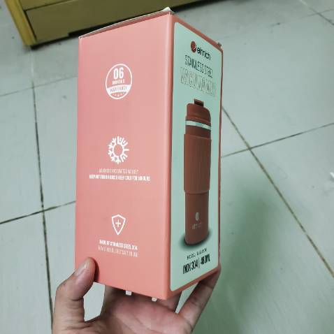 Giao hàng nhanh, chất lượng ổn, có tý mùi nhựa.