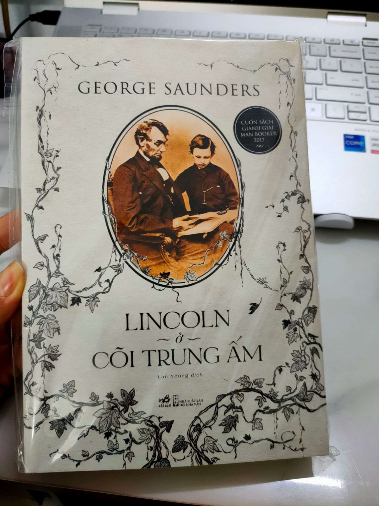 sản phẩm mới, đóng gói cẩn thận, ship nhanh như gió, rất hài lòng 👍