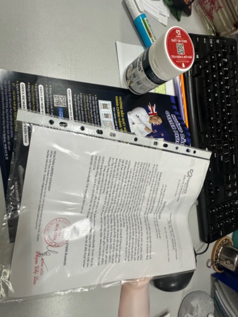 Ok, đóng gói kỹ càng giấy tờ đầy đủ rõ ràng, check thì ra hàng chính hãng nhưng về chất lượng và hiệu quả có tốt hay không, có như quảng cáo hay không thì phải sử dụng một thời gian nữa để xem sao