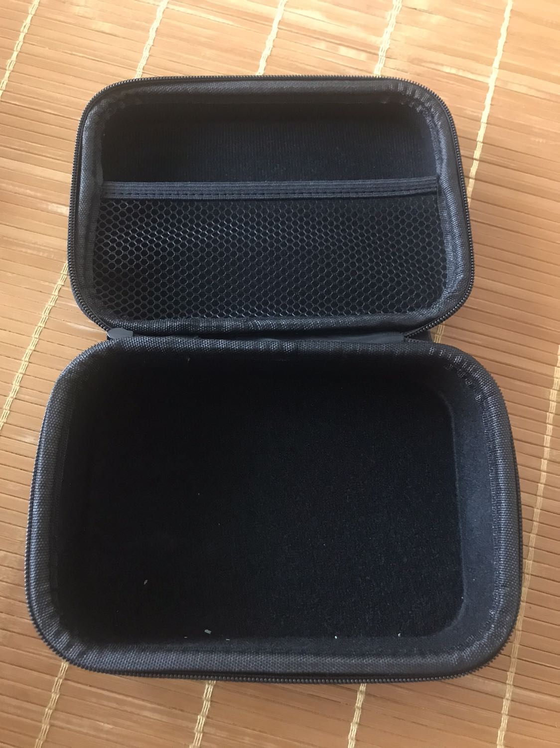 Sản phẩm chắc, đẹp, giá rẻ. Shop chu đáo còn gửi cả giấy note hướng dẫn. Có thẻ bảo hành đầy đủ. Giá cả hợp lý. Like shop