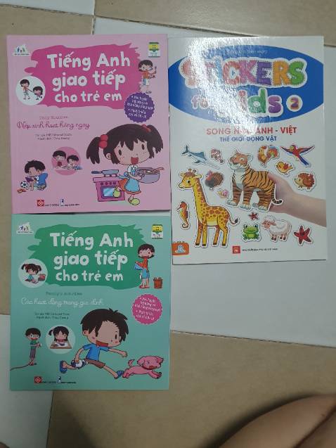 Sách có màu sắc đẹp, chất lượng giấy tốt, in ấn rõ nét. Mình sẽ tiếp tục ủng hộ shop