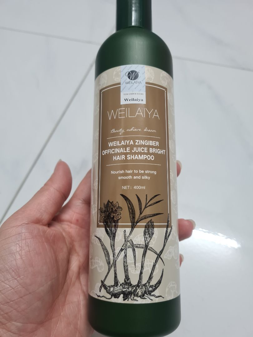 giao hàng chuẩn chỉnh. có thể mua riêng dầu gội chứ ko như các shop bên ngoài đều bán cặp.