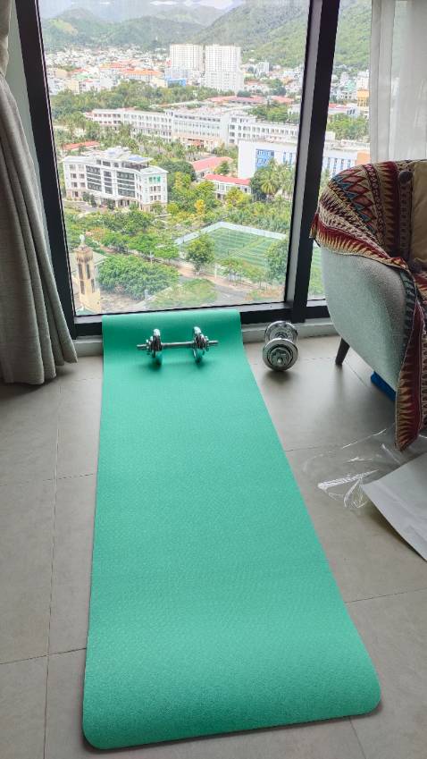 Thảm rất đẹp mình cho 5s đúng tiền nào của đó ,nếu đc cái túi xách đi thì qá tuyệt vời Thảm rất đẹp mình cho 5s đúng tiền nào của đó ,nếu đc cái túi xách đi thì qá tuyệt vời