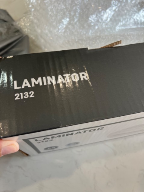 The laminator looks really good and I tested it and works perfectly! I like how compact it is and easy to use