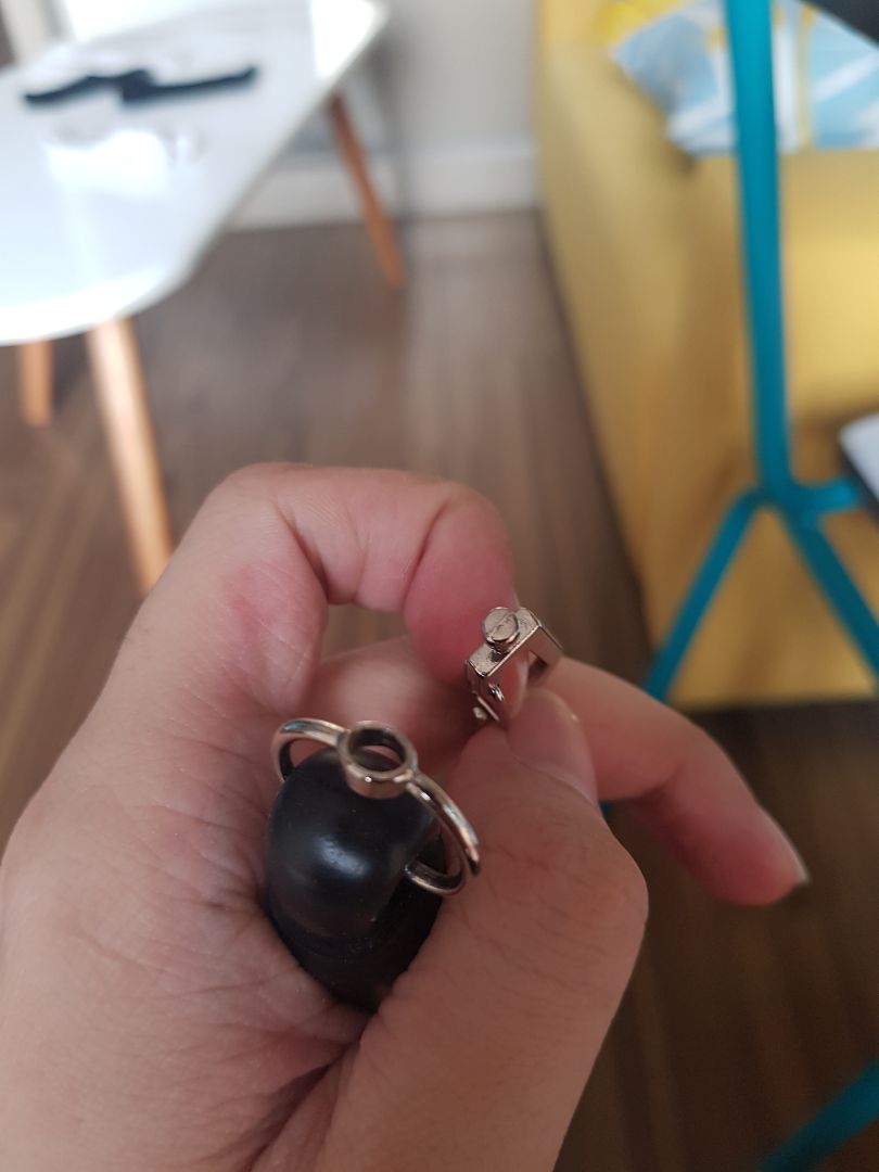 mới tập vài hôm đã bung, xuýt bắb vào ng :(((