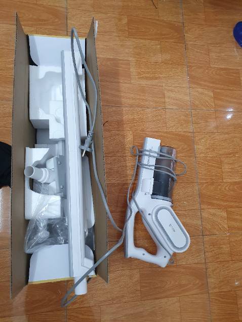 Dễ lắp ráp, tiếng ồn nhỏ hơn so vs các máy cùng phân khúc giá, hơi nặng so vs mình 1 chút. Khá hài lòng va sản phẩm ở mức giá này