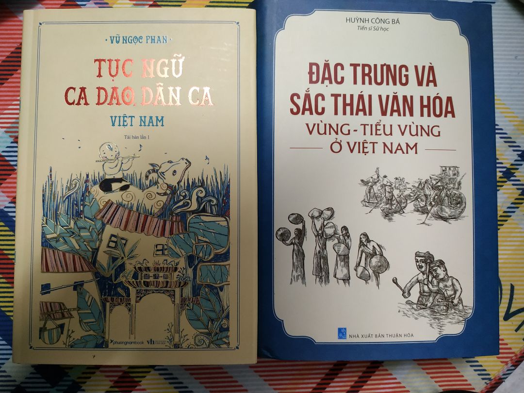 Sách hay, viết chỉn chu, nhiều thông tin hấp dẫn. Bìa cứng chắc chắn. Giao hàng nhanh chóng, sạch đẹp. Quá ưng! lại còn được áp mã giảm giá xịn xò.