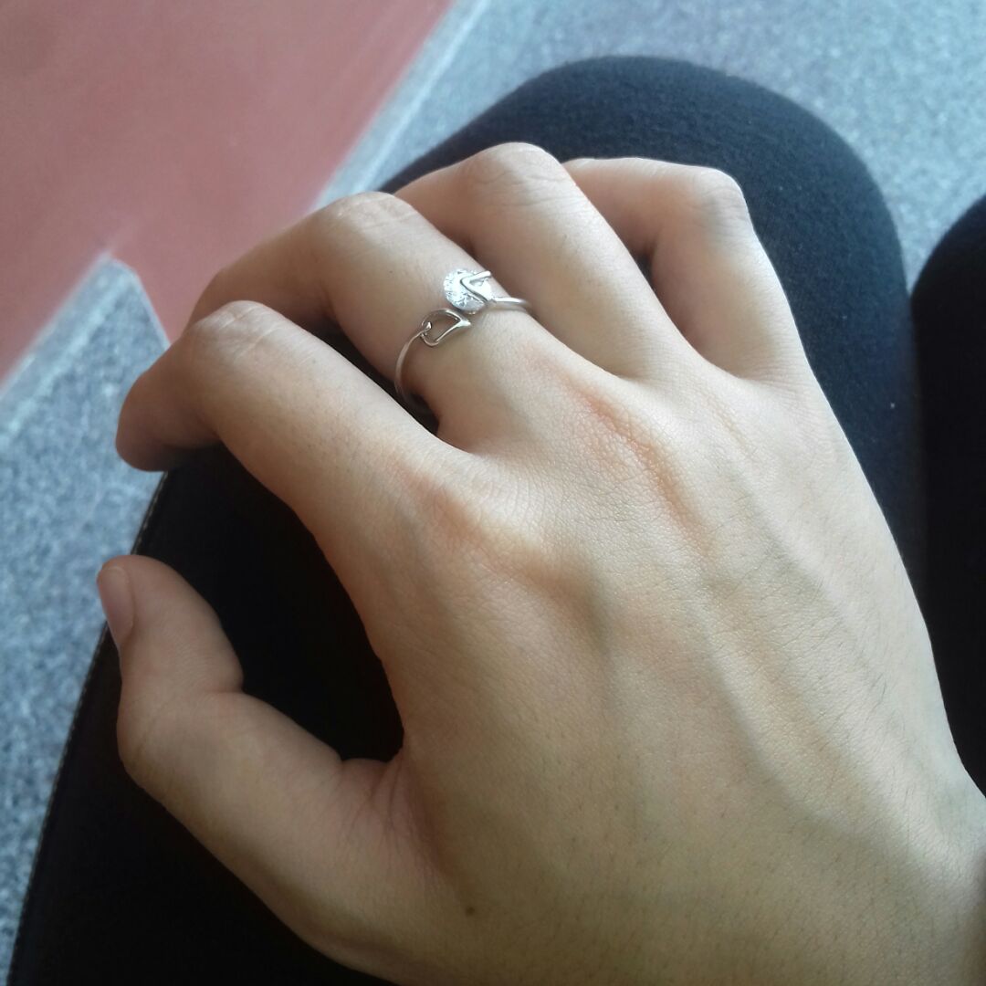 Hàng rất đẹp, đóng gói kĩ :3
Ship khá là nhanh :>
Mốt em sẽ ủng hộ típ '^'