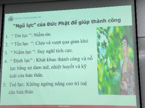 Hạt khô, giòn, vị mộc dễ ăn, ăn với sữa chua hoặc dùng chế biến được nhiều món bánh, mứt khác. 
Giá nhỉnh hơn chổ khác 1 chút, nhưng chấp nhận được.
