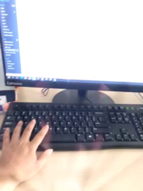 Đóng gói rất cẩn thận. Bàn phím đẹp, đánh êm tay không gây ồn, độ nẩy của tốt, mượt. So với tầm giá thì bàn phím này ổn lắm ạ. Dùng văn phòng bình thường thì dư sức luôn.
Sẽ ủng hộ các sản phẩm khác của shop lần sau nếu có cơ hội ạ.