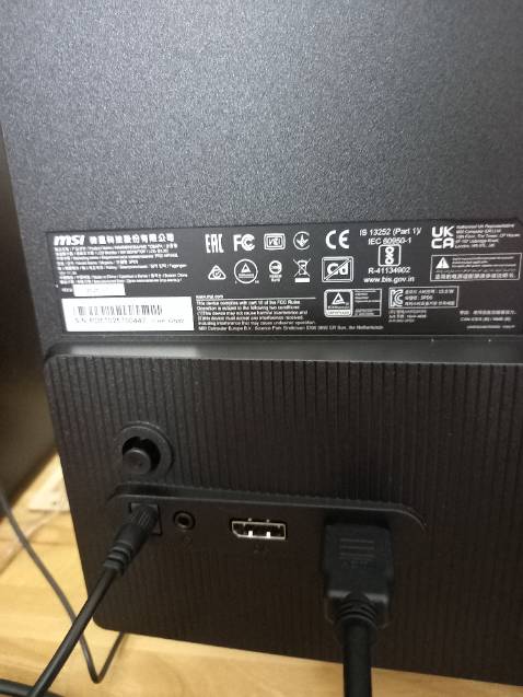 Kích thước màn hình vừa tầm, thương hiệu Taiwan, made in china.