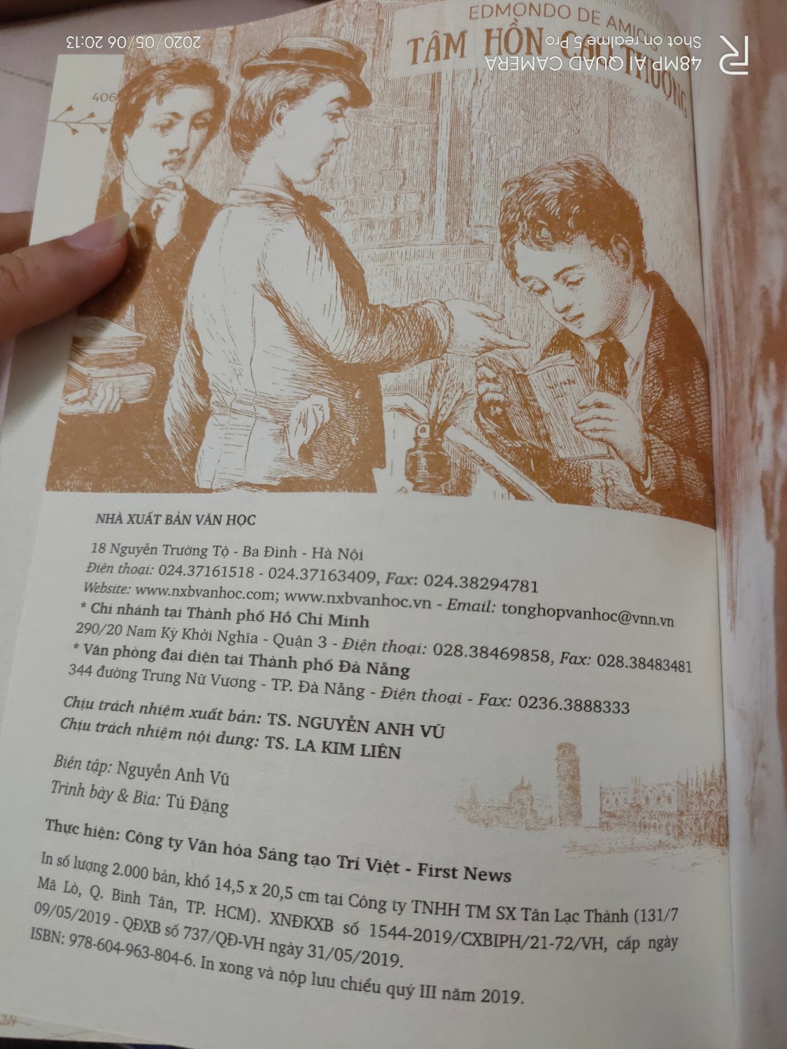 Mình đặt sách bản năm 2017 nhưng nhận sách bản năm 2019, giá bìa lại bằng bản năm 2017 (158k), trong khi ở link bản năm 2019 chỉ có 138k. Sách bị ố vàng. Tiki xem và phản hồi.