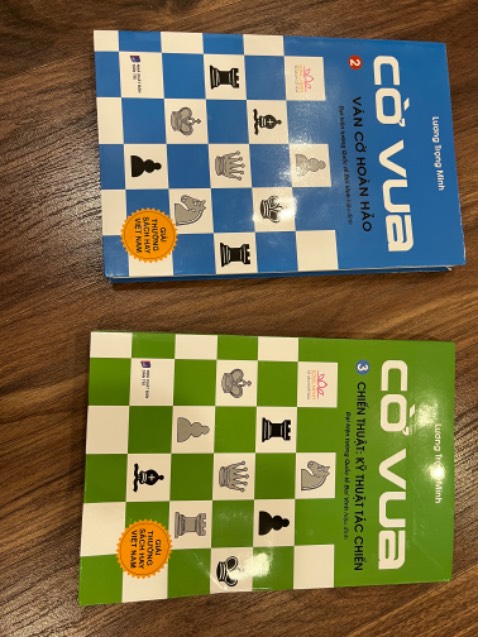 Sách viết có hệ thống, tiếc là chưa tháy xuất bán quyển 4, 5, 6