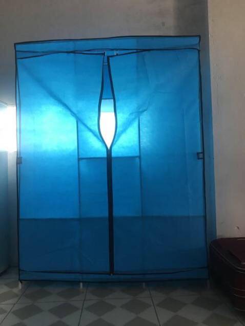 Tủ dùng rất ok. Chỉ có điều thiếu 1 thanh và gửi sai 1 chấu nối nên hơi nghiêng 1 chút, xog có liên hệ shop, thì họ nhiệt tình, và cũng có gửi kèm, nên định cho 4 sao, nay cho 5 sao luôn, quá thícxx