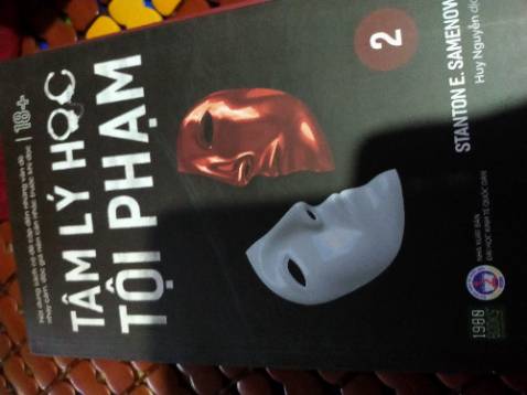 Cuốn tâm lý học tội phanh tập 1 bị gư hại khi vẫn chụeenr nên tôi cho 4 sao🥺
Cảm ơn người giao hàng dù không trọn vẹn lắm ạ!